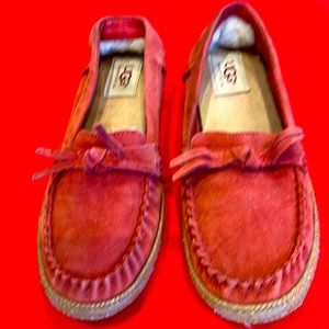 Ugg Moccasins size 5 Rustic Red